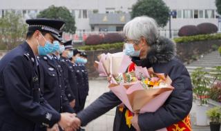大年初一天府广场升旗吗 新年的第一次升旗