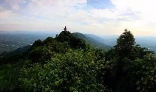 重庆最高峰 重庆最高峰