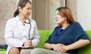 乳腺癌前期有哪些症状 乳腺癌早期症状图片