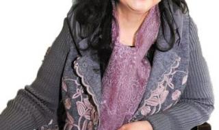 徐小凤年轻经典歌曲 徐小凤广州演唱会